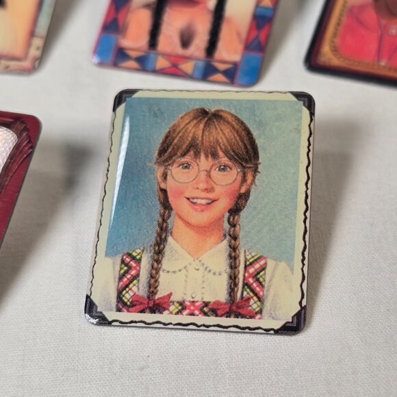 Vintage American Girl Doll Character Pin Set Lot of 8 Historical Portrait Pins - Picture 3 of 15